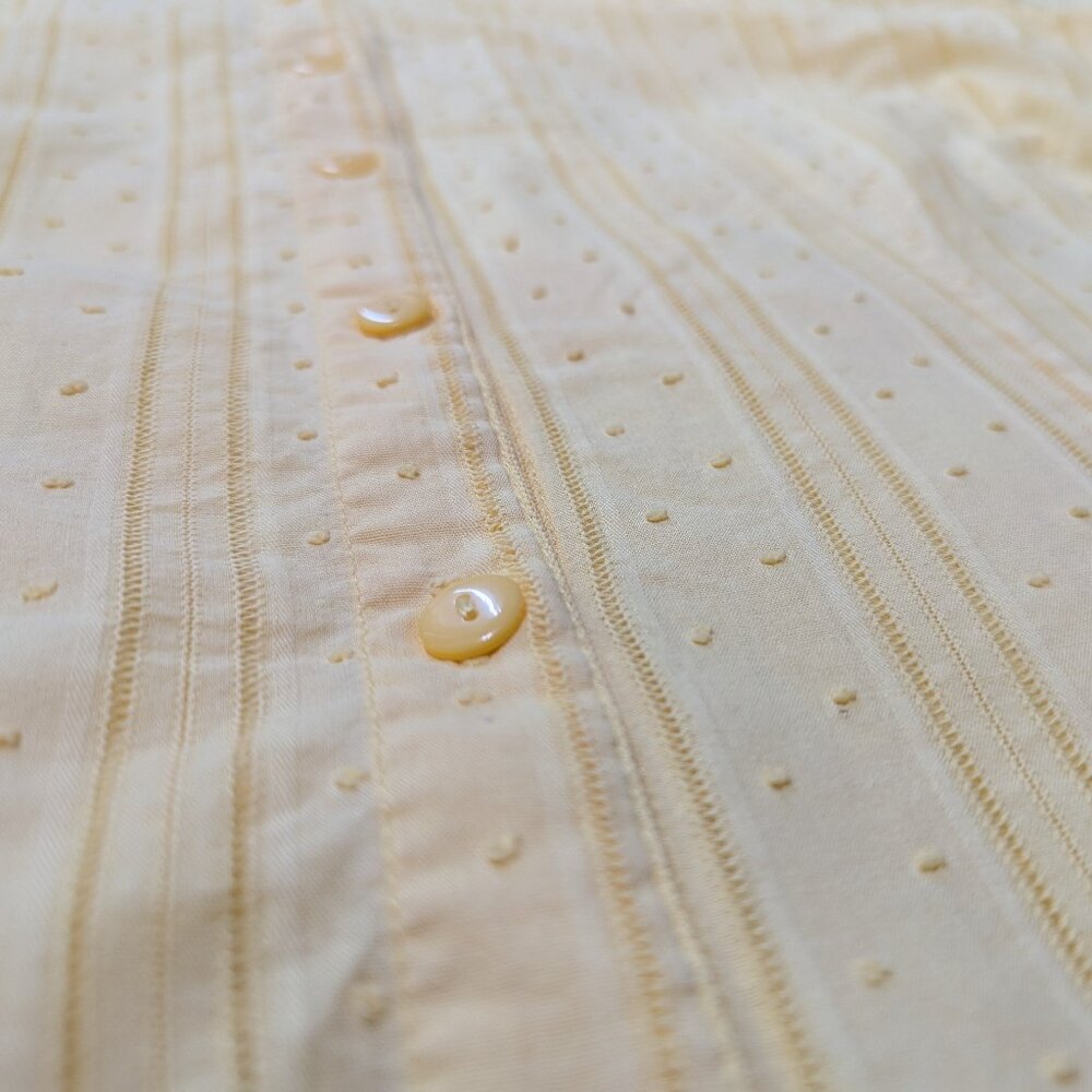 Carroll Reed short sleeve button up Sz. 24W Yellow
